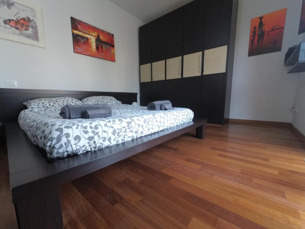 Blu & Green Appartment Манерба дел Гарда Екстериор снимка